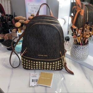 XS micheal kors studded bag pack !!